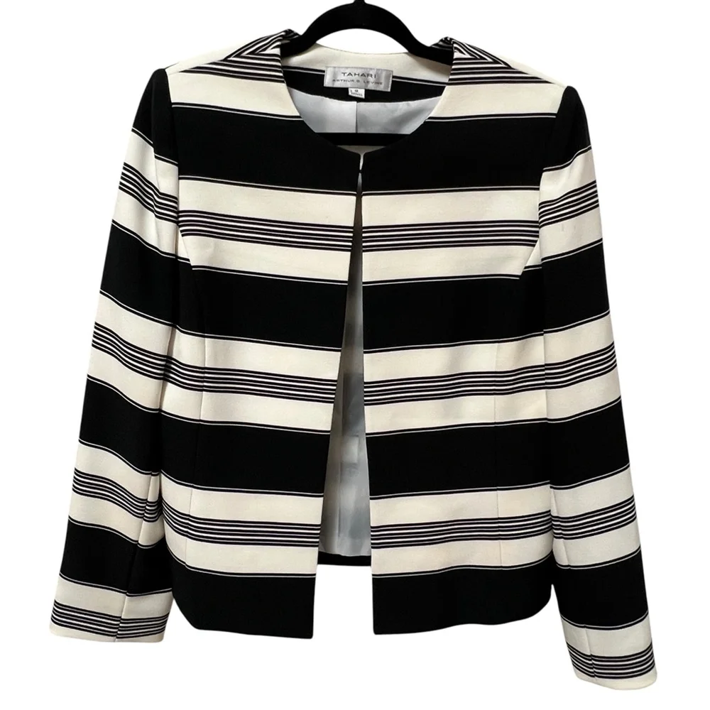 Tahari Arthur S. Levine Women's Cropped Black & White Boxy Blazer Career, 12 - Picture 15 of 15